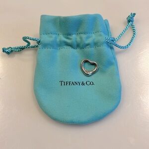 TIFFANY & CO Elsa Peretti Open Heart Pendant